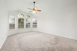 4902 Spring Lake Pkwy, Mansfield, TX 76063 - Photo 17