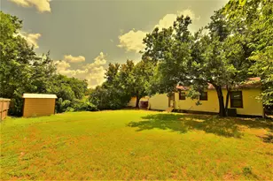 315 Texas St, Cedar Hill, TX 75104 - Photo 15