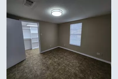 233 Texas Street, Cedar Hill, TX 75104 - Photo 19