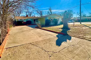 1361 S Pioneer Dr, Abilene, TX 79605 - Photo 3