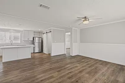 915 Arkansas River Drive, Granbury, TX 76048 - Photo 3