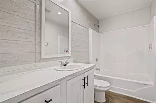 915 Arkansas River Dr, Granbury, TX 76048 - Photo 29