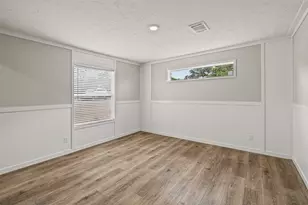 915 Arkansas River Dr, Granbury, TX 76048 - Photo 17