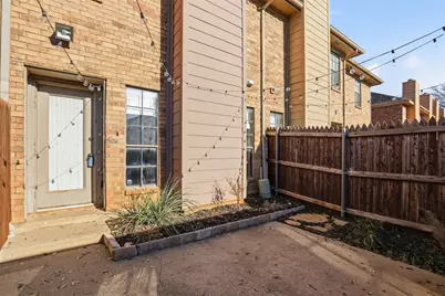 7429 Kingswood Drive, Fort Worth, TX 76133 - Photo 25