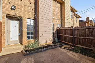 7429 Kingswood Dr, Fort Worth, TX 76133 - Photo 25