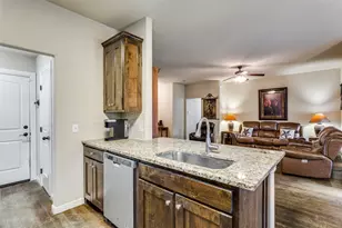 129 Ronnie Ln, Weatherford, TX 76088 - Photo 17