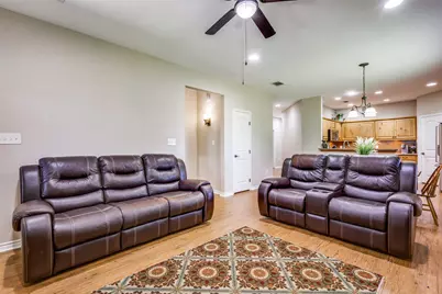 402 E Main Street, Tioga, TX 76271 - Photo 9