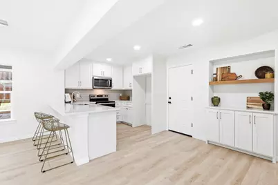 158 Centennial Drive, Lewisville, TX 75067 - Photo 9