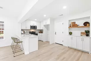 158 Centennial Dr, Lewisville, TX 75067 - Photo 9