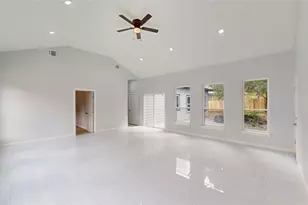 1718 Beaver Creek Cir, Duncanville, TX 75137 - Photo 5