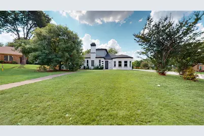 1718 Beaver Creek Circle, Duncanville, TX 75137 - Photo 1