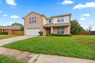 8413 Sailors St, Rowlett, TX 75089 - Photo 3