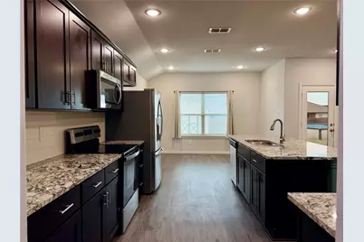 140 Creek Meadow Drive, Mabank, TX 75147 - Photo 11