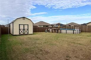 140 Creek Meadow Dr, Mabank, TX 75147 - Photo 27