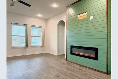 140 Creek Meadow Drive, Mabank, TX 75147 - Photo 9