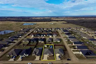 140 Creek Meadow Dr, Mabank, TX 75147 - Photo 3