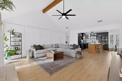 535 W Crossland Boulevard, Grand Prairie, TX 75052 - Photo 7