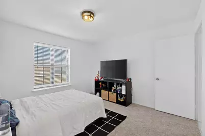 535 W Crossland Boulevard, Grand Prairie, TX 75052 - Photo 25