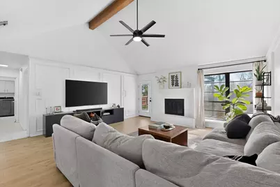 535 W Crossland Boulevard, Grand Prairie, TX 75052 - Photo 5