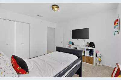 535 W Crossland Boulevard, Grand Prairie, TX 75052 - Photo 27