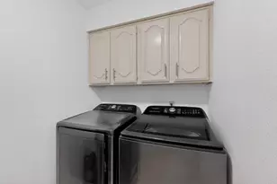 535 W Crossland Blvd, Grand Prairie, TX 75052 - Photo 33