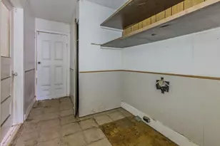 316 E Warren St, Hewitt, TX 76643 - Photo 11