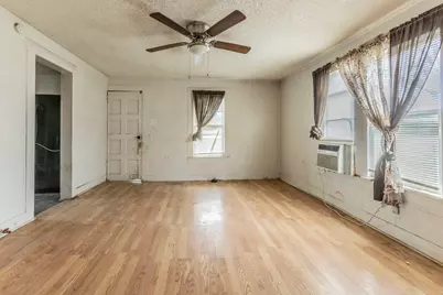 316 E Warren Street, Hewitt, TX 76643 - Photo 5