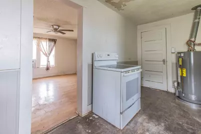 316 E Warren Street, Hewitt, TX 76643 - Photo 7