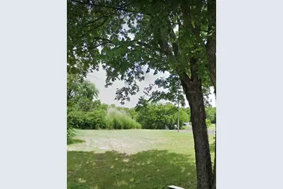 1418 Marshall Street, Greenville, TX 75401 - Photo 9