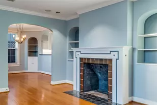 818 Valencia St, Dallas, TX 75223 - Photo 9