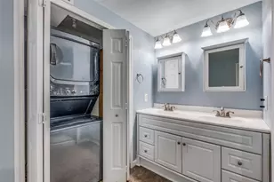 818 Valencia St, Dallas, TX 75223 - Photo 23