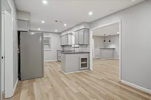 2829 Southridge Dr, Grapevine, TX 76051 - Photo 15