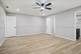 2829 Southridge Dr, Grapevine, TX 76051 - Photo 21