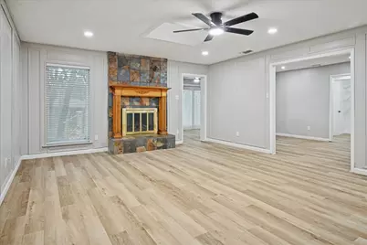 2829 Southridge Drive, Grapevine, TX 76051 - Photo 7