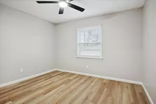 2829 Southridge Dr, Grapevine, TX 76051 - Photo 29