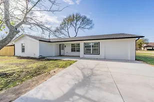 207 N Hickory St, Venus, TX 76084 - Photo 1