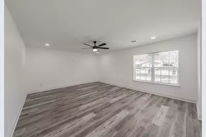 207 N Hickory Street, Venus, TX 76084 - Photo 13