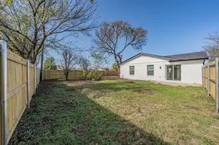 207 N Hickory St, Venus, TX 76084 - Photo 5