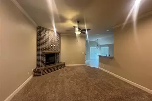 717 Blanton Dr, Sherman, TX 75092 - Photo 3