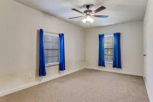 616 Black Hills Dr, Burleson, TX 76028 - Photo 9