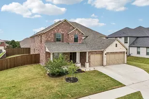 1601 Thunderbird Dr, Fort Worth, TX 76052 - Photo 3