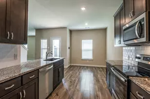 309 Golden Sands Ln, Princeton, TX 75407 - Photo 5