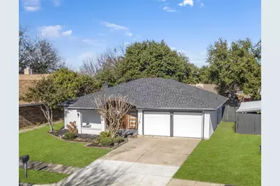 403 Kalmia Drive, Arlington, TX 76018 - Photo 3