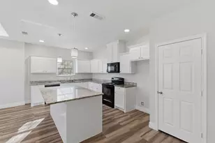 3304 Langford St, Greenville, TX 75401 - Photo 3