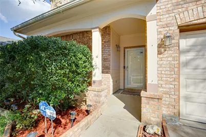 8401 Autumn Creek Trail, Fort Worth, TX 76134 - Photo 3