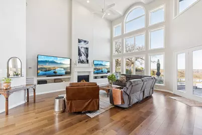 2198 Lakeridge Drive, Grapevine, TX 76051 - Photo 3