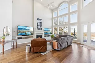 2198 Lakeridge Dr, Grapevine, TX 76051 - Photo 3