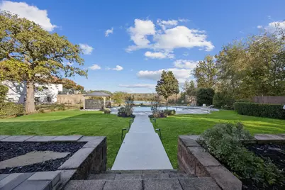 2198 Lakeridge Drive, Grapevine, TX 76051 - Photo 35