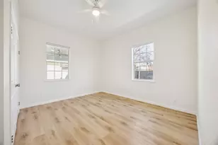 915 Centre St, Dallas, TX 75208 - Photo 17