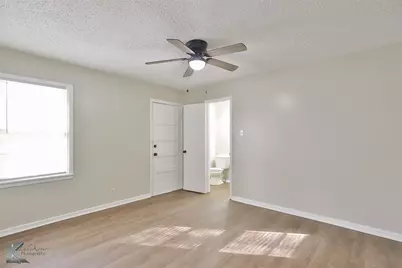 3227 S 9th Street, Abilene, TX 79605 - Photo 17